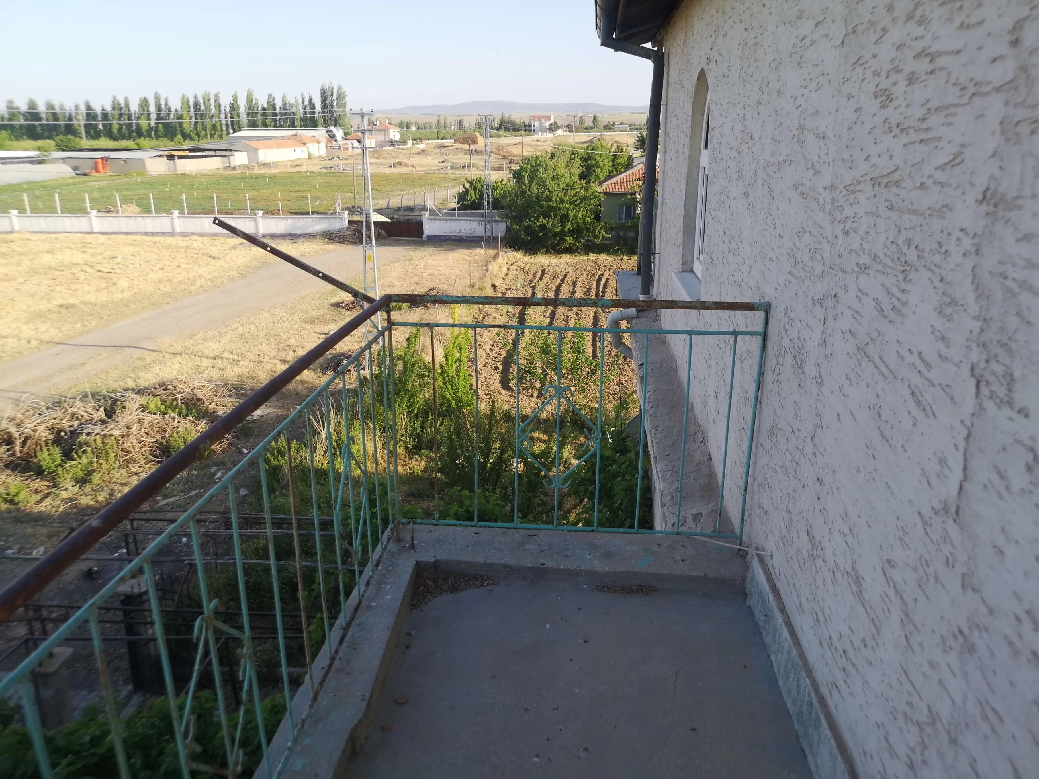 FATİH MAH.de SATILIK ARAZİ VE 2 KATLI BİNA