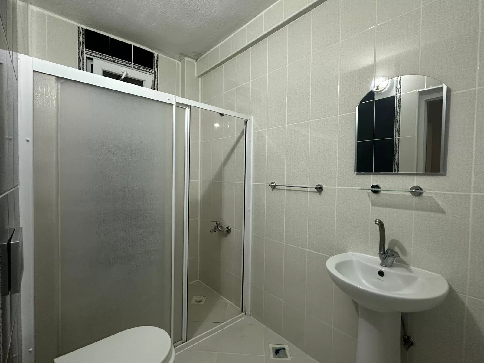 ÇELTEK MAH.de ARA KAT 3+1 SATILIK DAİRE