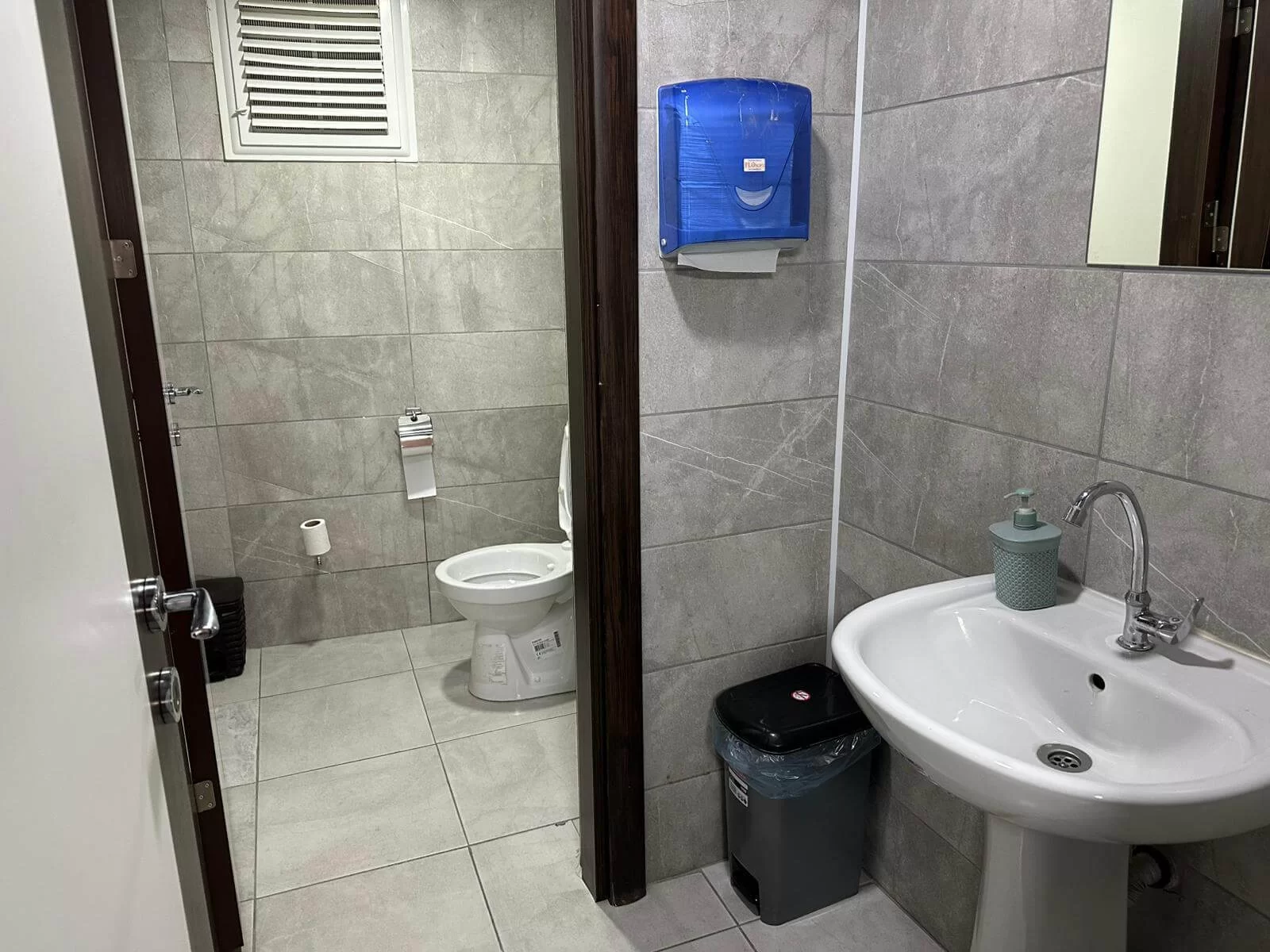 ÇARŞI MERKEZİNDE 478m² SATILIK DÜKKAN & MAĞAZA