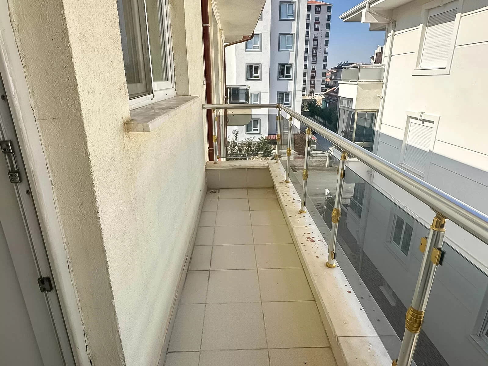 ÇELTEK MAH.de 3+1 SATILIK DAİRE