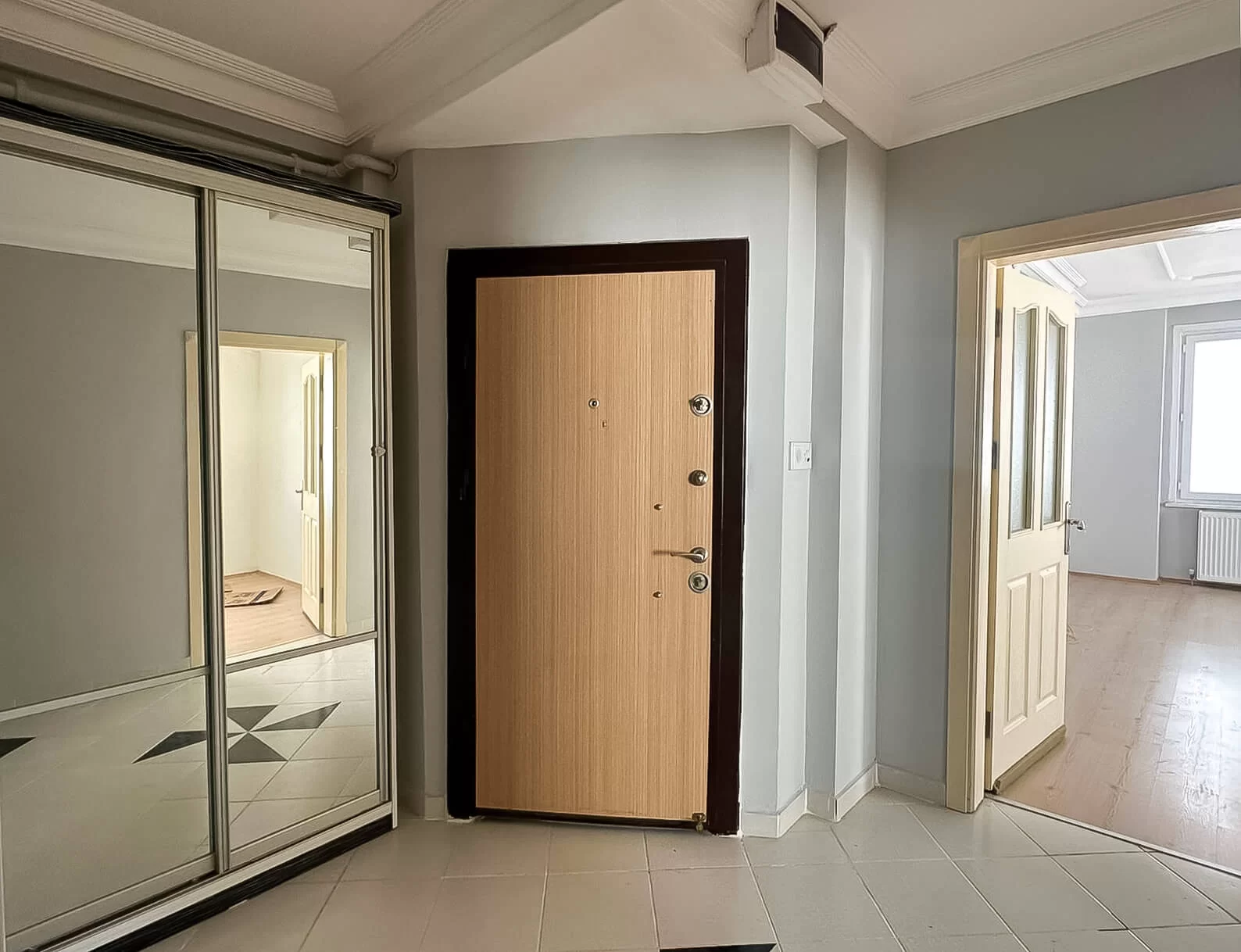 ÇELTEK MAH.de 3+1 SATILIK DAİRE