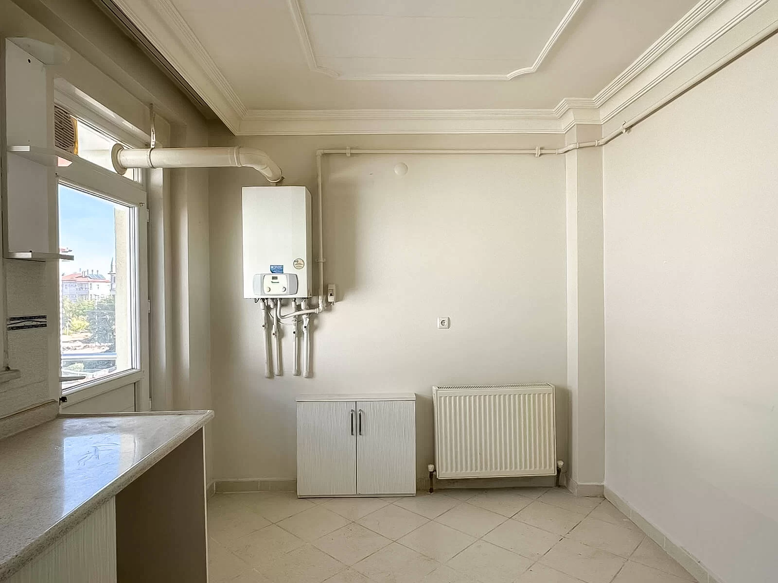 ÇELTEK MAH.de 3+1 SATILIK DAİRE