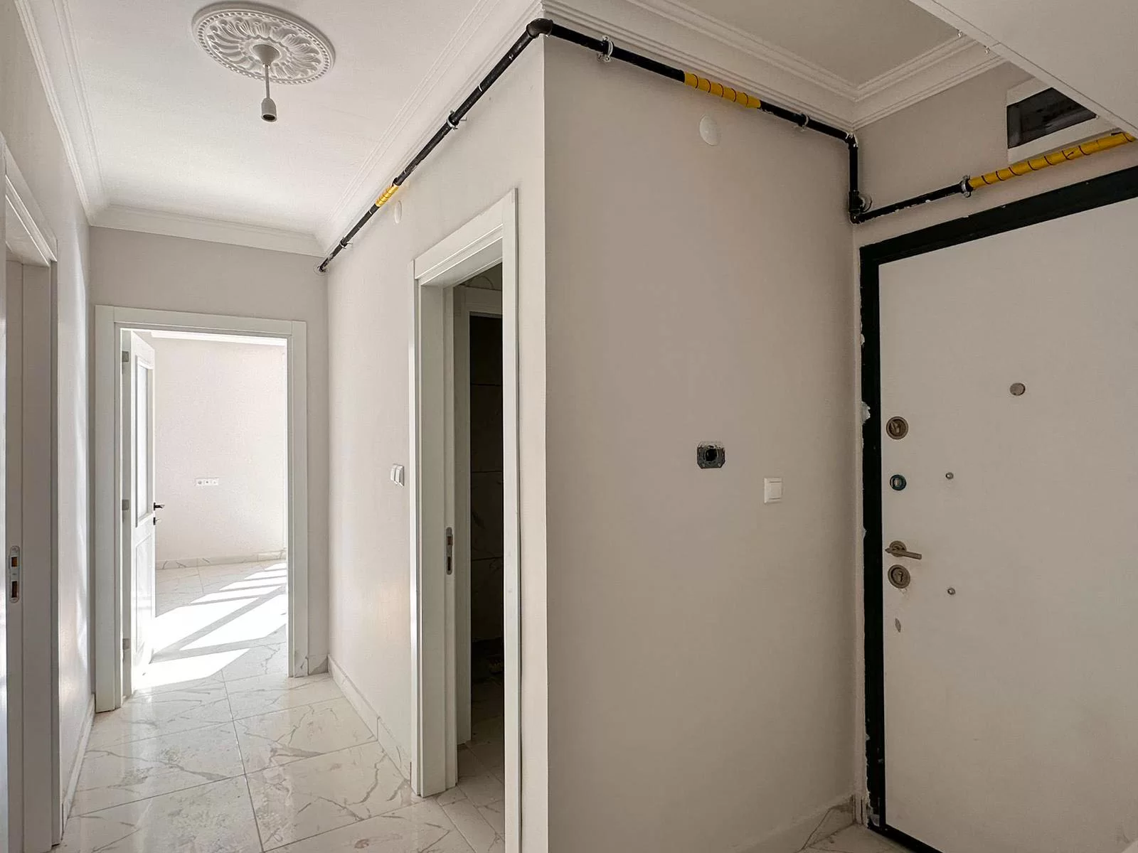 MAHMUDİYE MAHALLESİNDE 2+1 SATILIK DAİRE