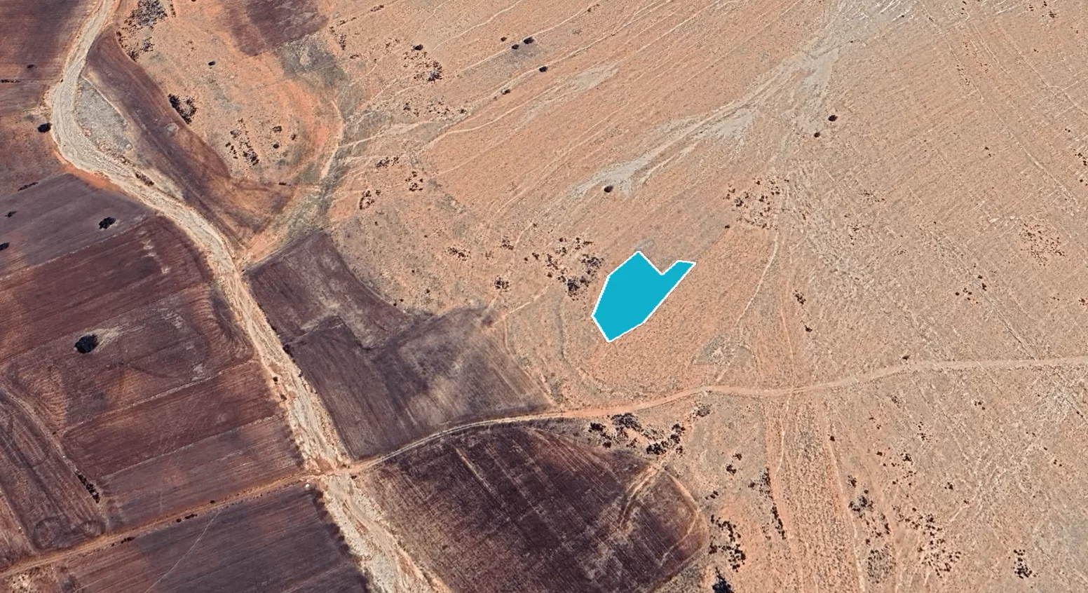 ANTALYA KORKUTELİ AVDAN MAH de SATILIK ARAZİ