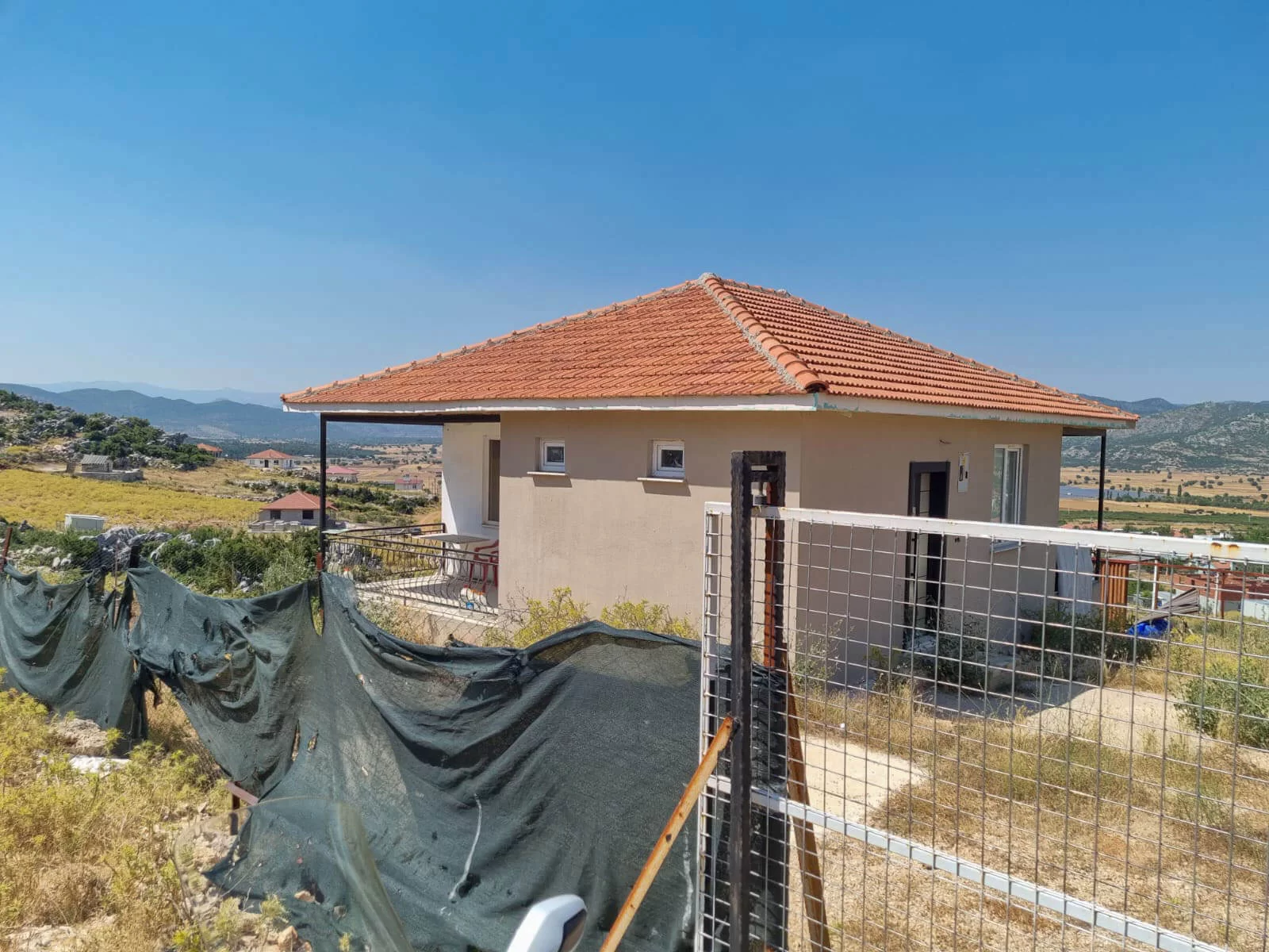 DÖŞEMEALTI DAĞBELİNDE SATILIK MÜSTAKİL EV