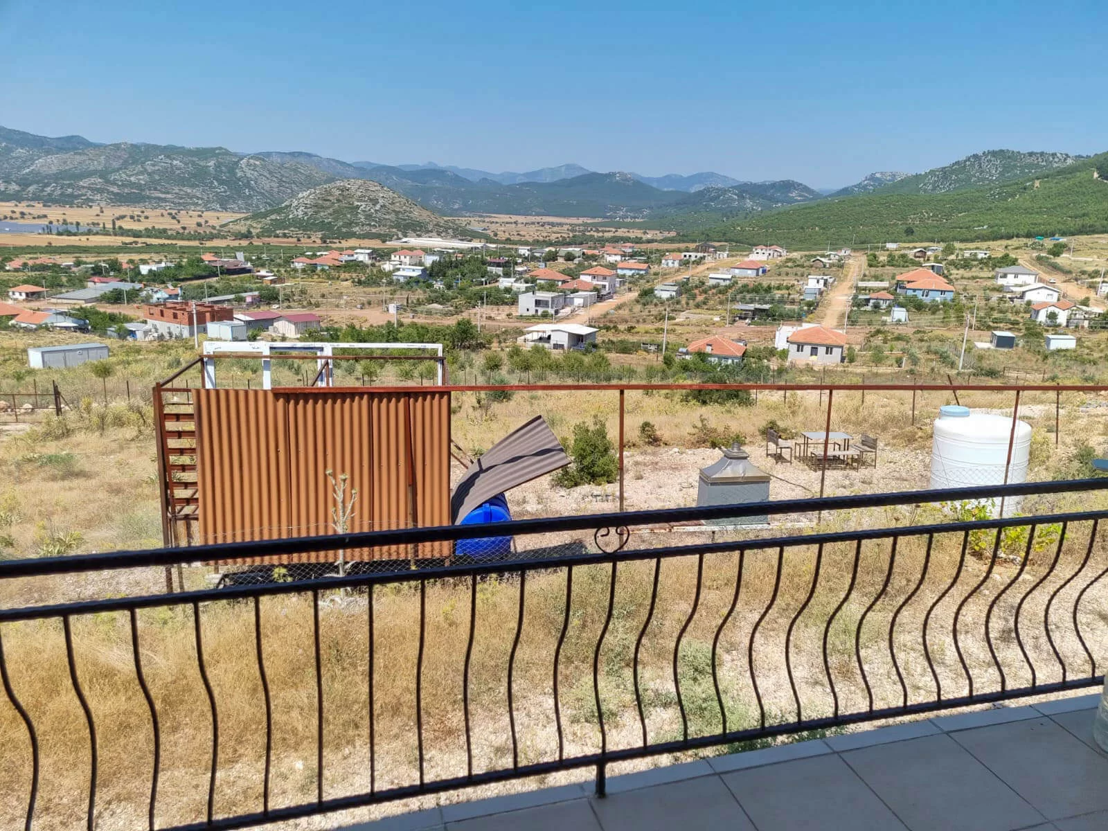 DÖŞEMEALTI DAĞBELİNDE SATILIK MÜSTAKİL EV