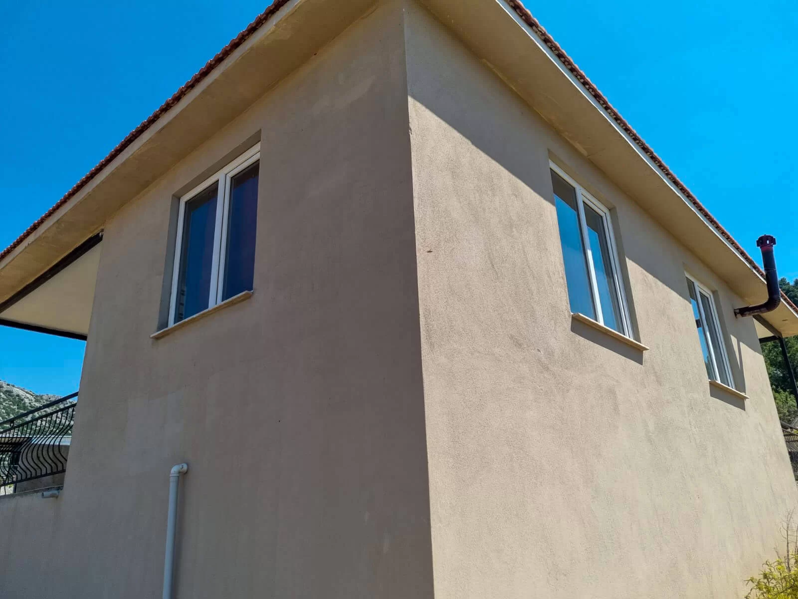 DÖŞEMEALTI DAĞBELİNDE SATILIK MÜSTAKİL EV