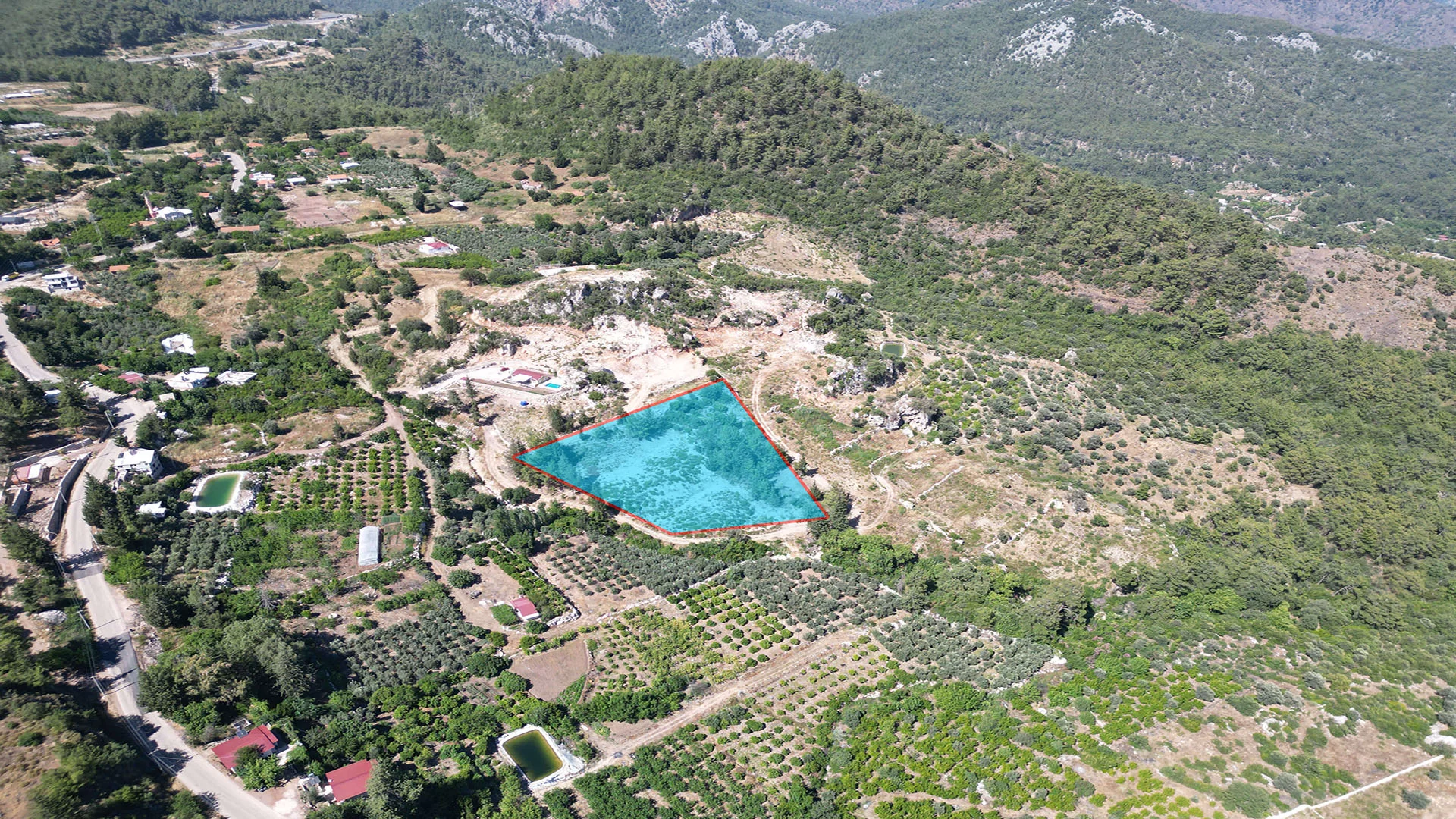 OLYMPOS ANTİK KENTE ve PLAJINA YAKIN SATILIK ARAZİ