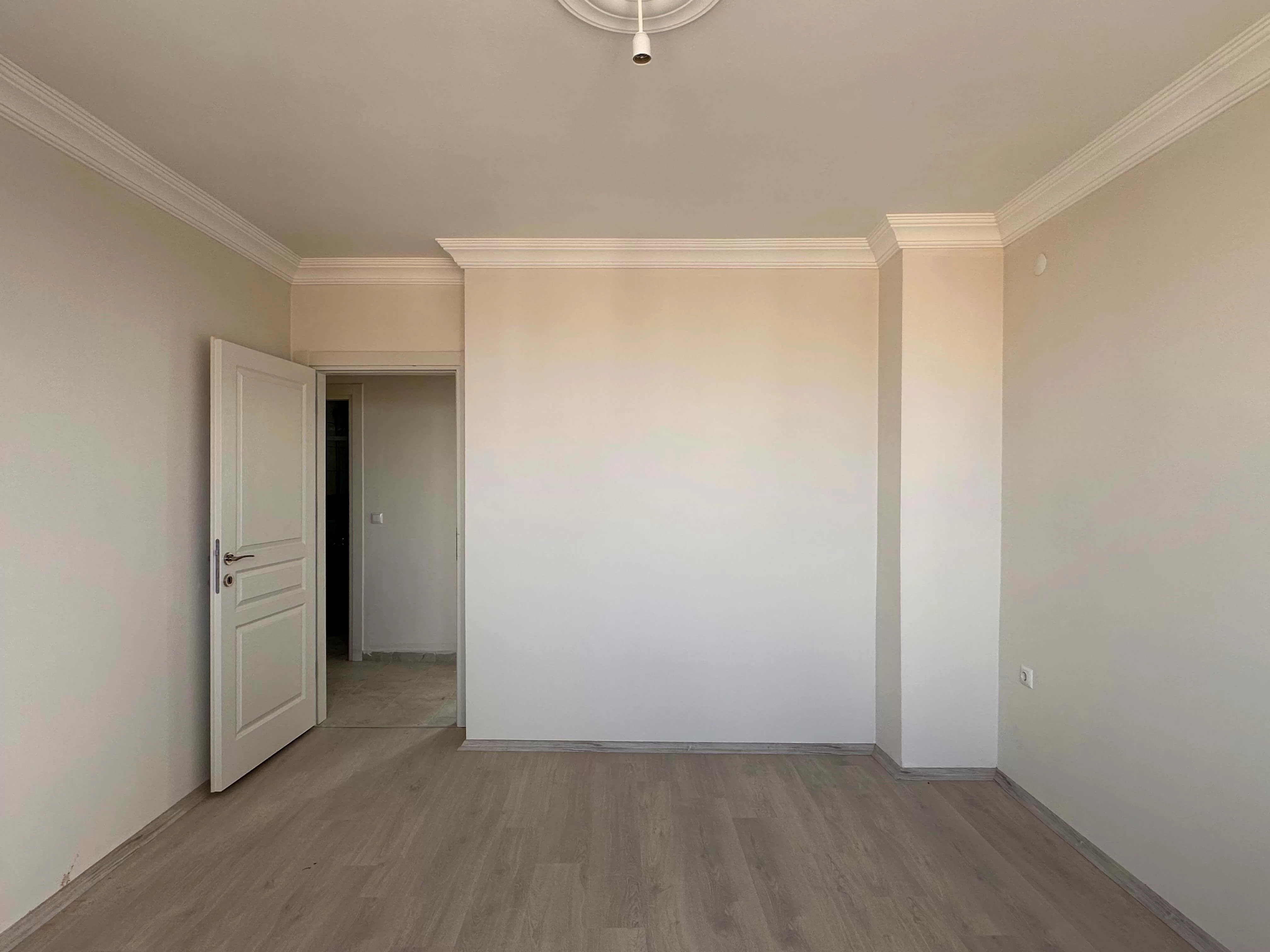 AYRANCI MERKEZDE 3+1 SATILIK DAİRE