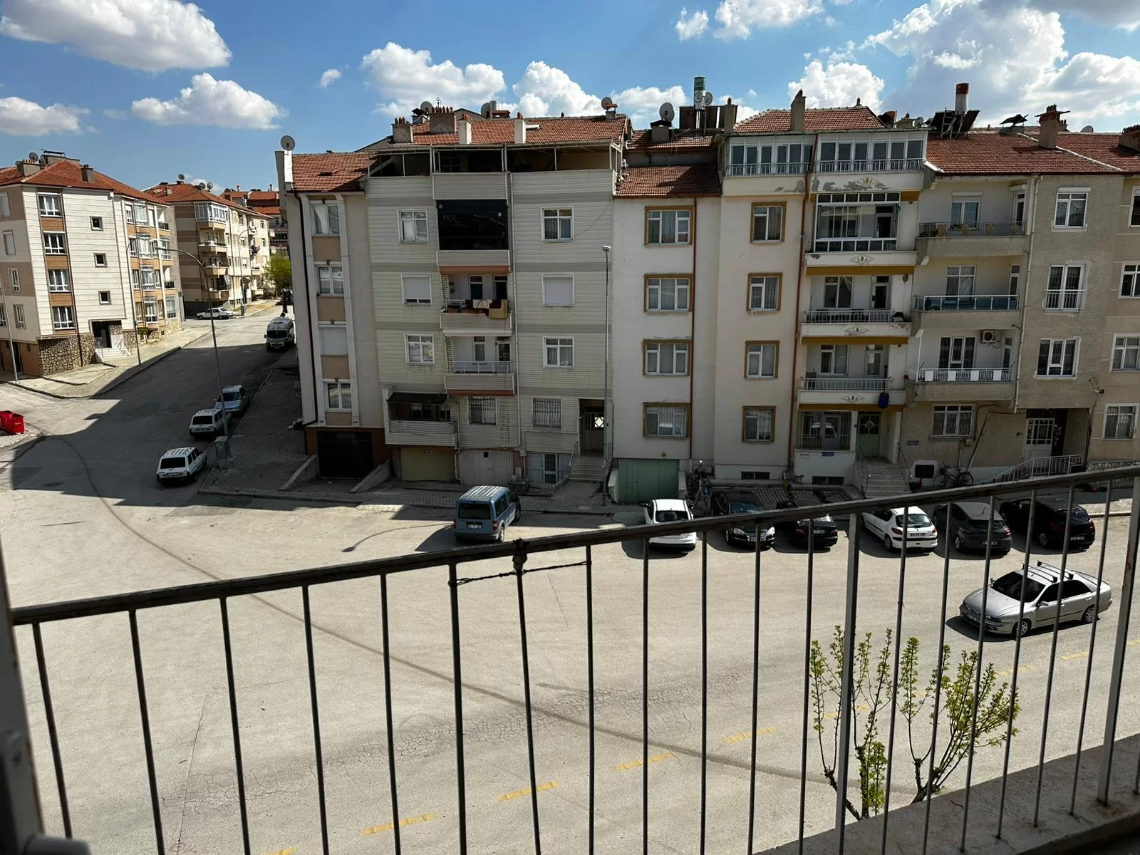 PİRİREİS MAHALLESİN'de 2+1 SATILIK DAİRE