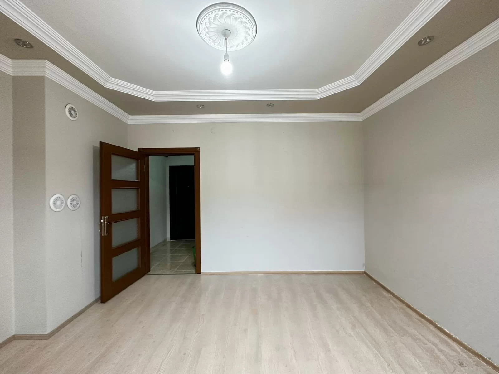 LEBLEBİCİLER KAVŞAĞINDA 3+1 ARA KAT SATILIK DAİRE